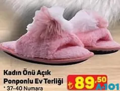 JUNO KADIN ÖNÜ AÇIK PONPONLU EV TERLİĞİ JUNO KADIN ÖNÜ AÇIK PONPONLU EV TERLİĞİ